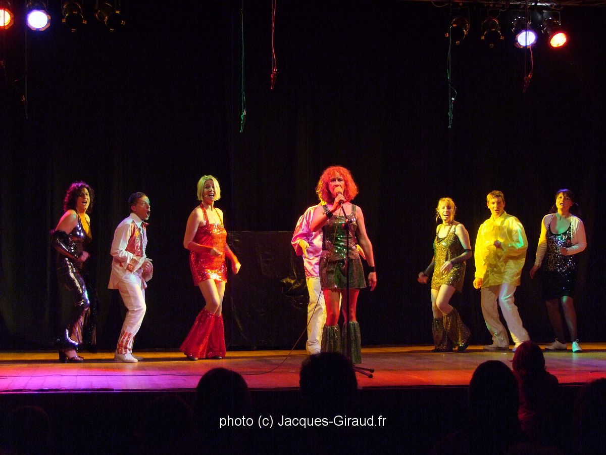 2011-03-19_21-51-52_FinePix S100FS_71,6mm_1_58_emeA.JPG